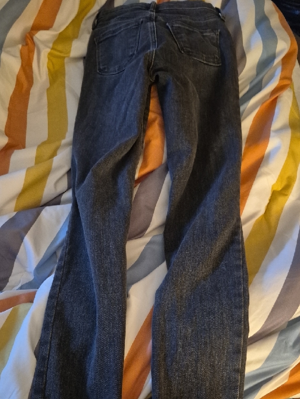 Old Navy Black Distressed Kids Jeans - Picture 4 of 4